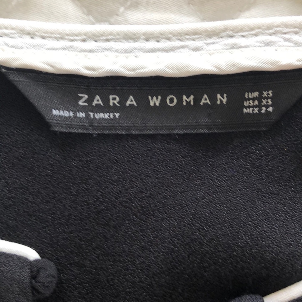 Zara long sleeve black blouse, size XS - Picture 2 of 2